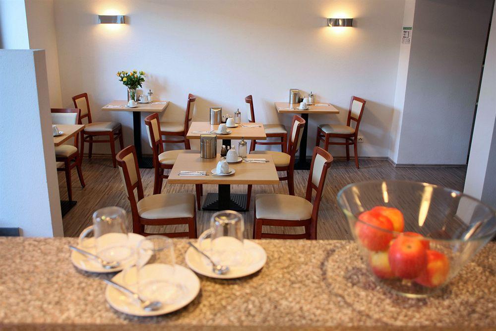 Fair Hotel Moenchengladbach City Eksteriør bilde