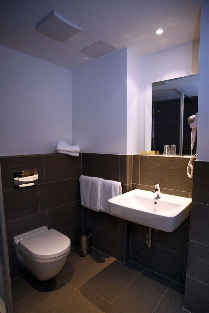 Fair Hotel Moenchengladbach City Eksteriør bilde