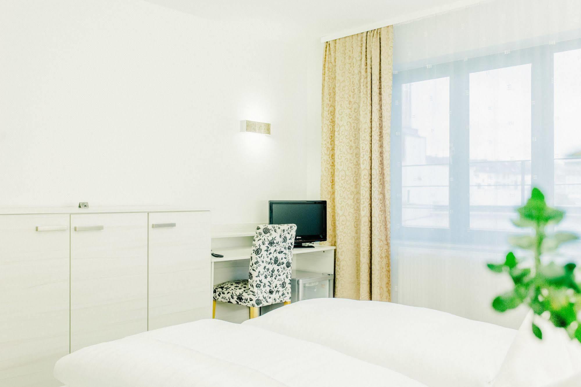 Fair Hotel Moenchengladbach City Eksteriør bilde